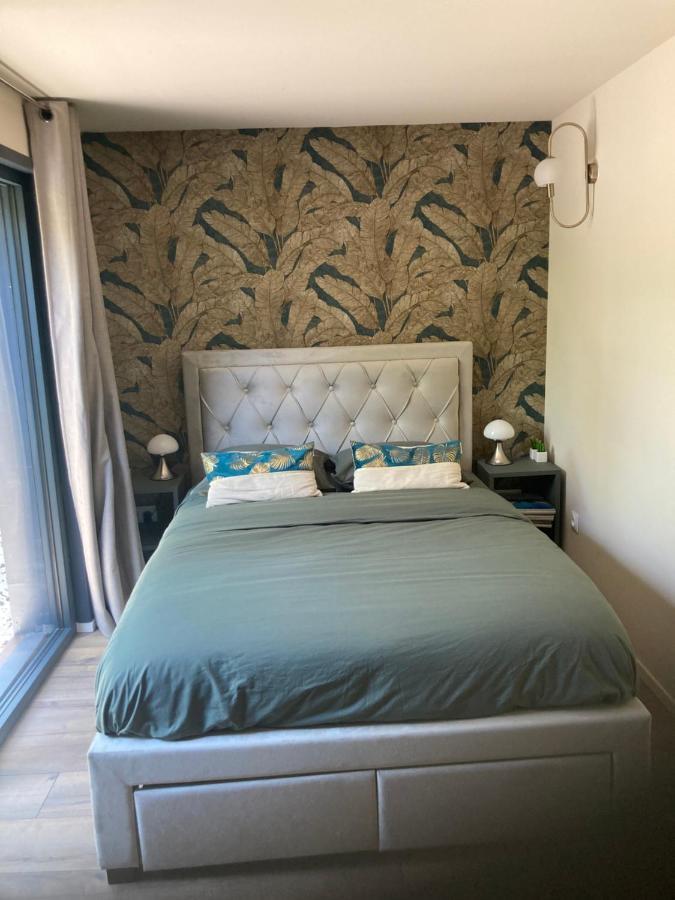 Apartament A Lombre Du Magnolia LʼIsle-sur-la-Sorgue Zewnętrze zdjęcie